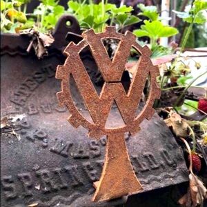 Metal Art VW Emblem Bumper Badge.